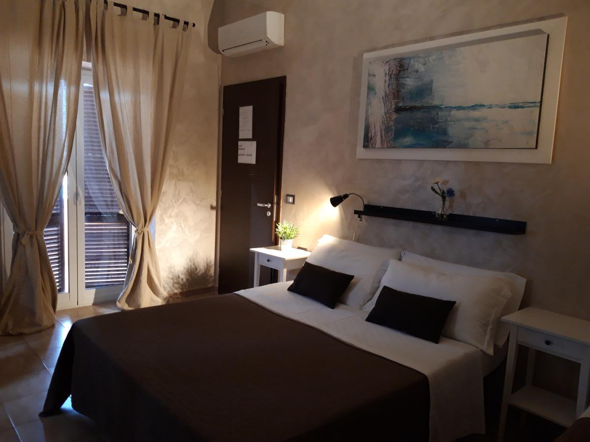 B&B Giorgia Airport Фьюмичино Экстерьер фото