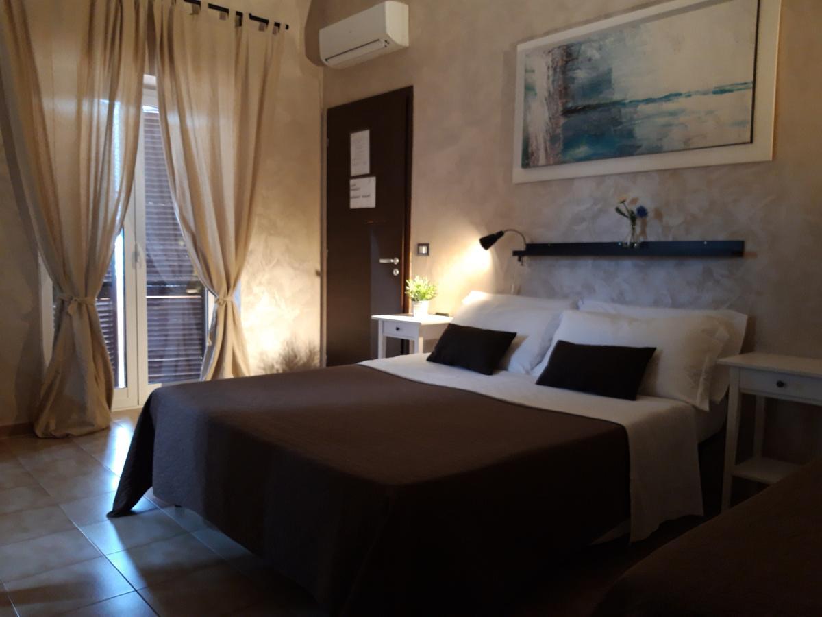 B&B Giorgia Airport Фьюмичино Экстерьер фото